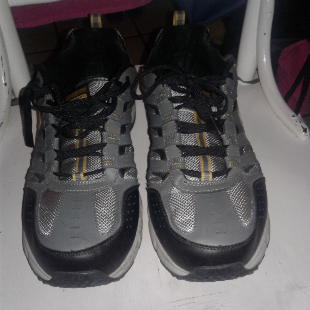 Men's skechers shoes